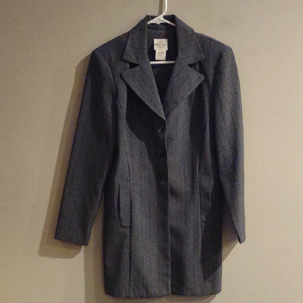 Vintage TR Bentley Women's 10 Dark‎ Gray Stripe 3 Button  Blazer Coat